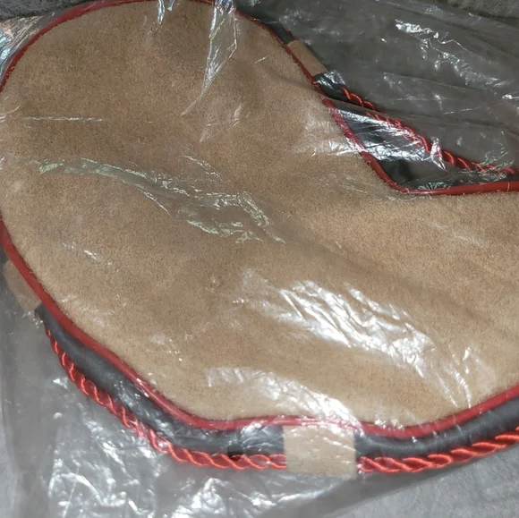 Traditional Spanish Wine Bota Water Canteen - Picture 5 of 5